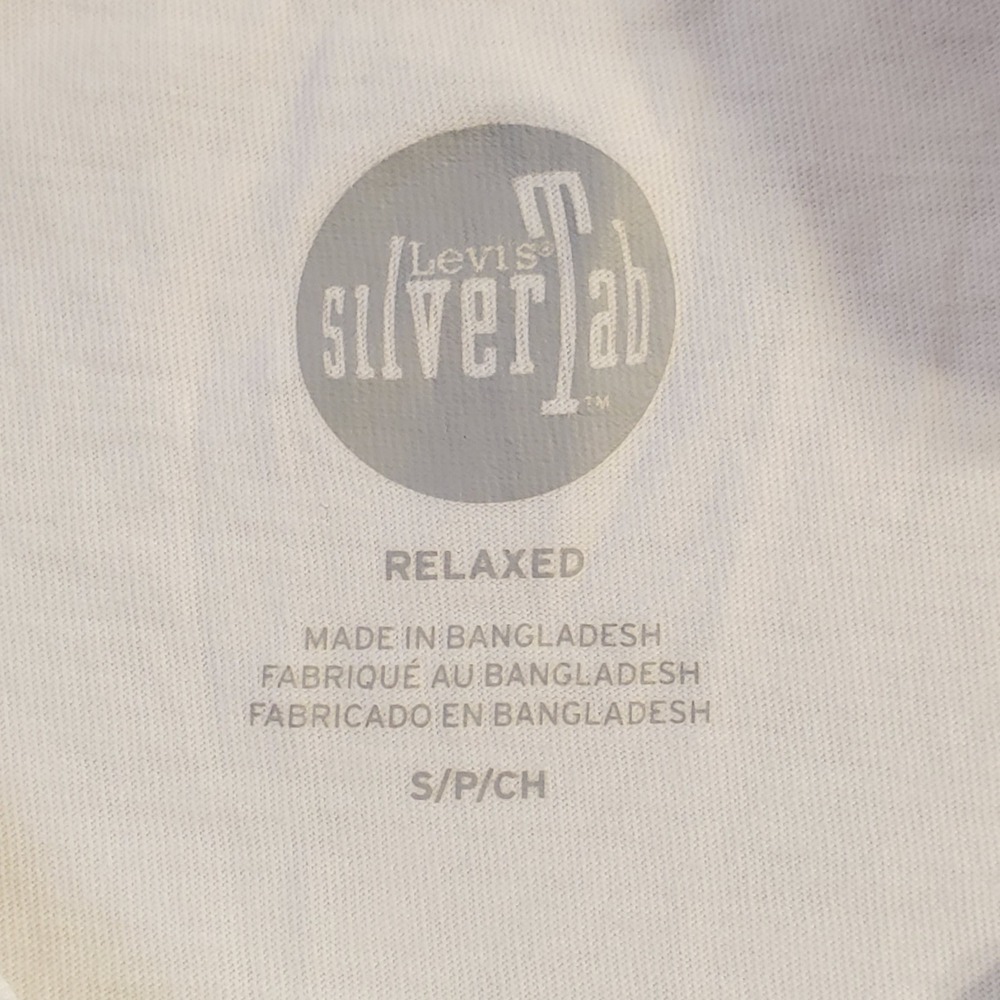 Levis SilverTab Mens Relaxed Graphic T-Shirt White Small 90s Retro Logo Tee - Picture 3 of 9